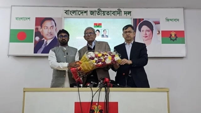 বিএনপিতে যোগ দিলেন গণঅধিকারের রাশেদ খাঁন